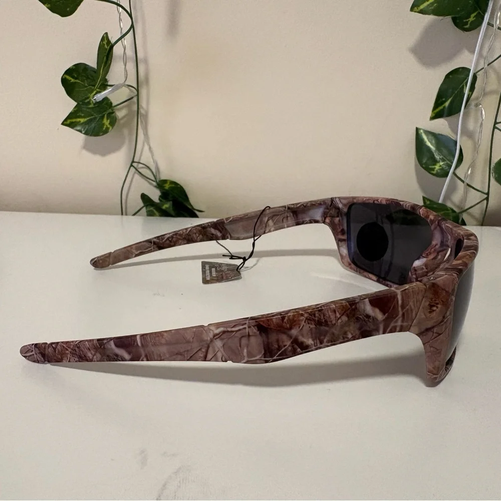 Realtree Camo Brown Sunglasses with Dark Lenses
